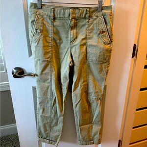White House Black Market Olive Cropped Pants